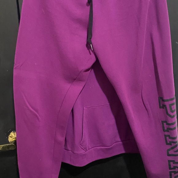 VICTORIA SECRET PINK SWEATSUIT - Picture 2 of 6